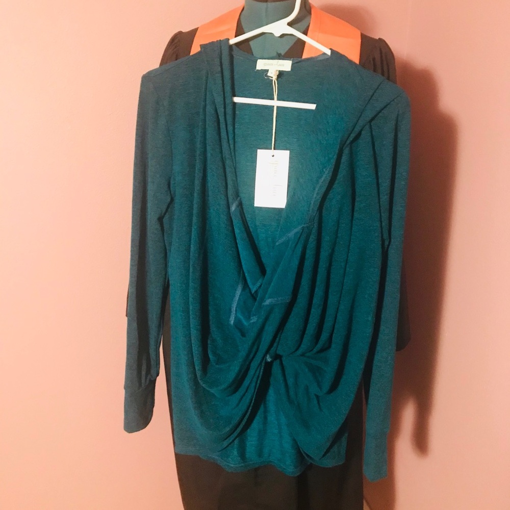 Snow day pullover
